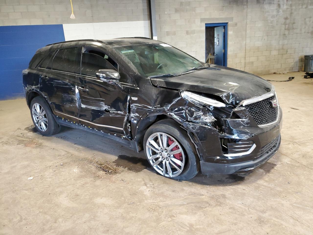 2023 CADILLAC XT5