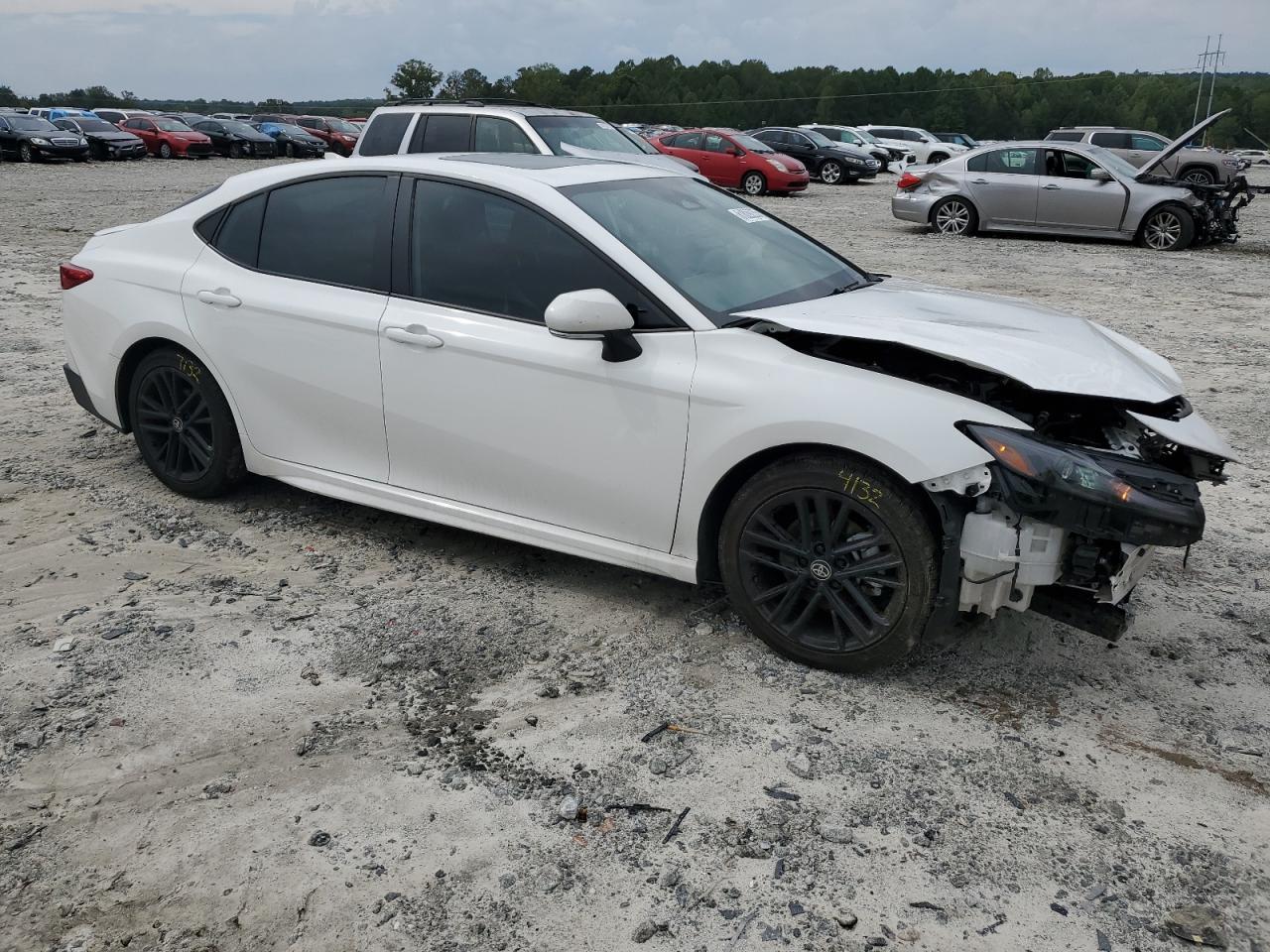 2025 TOYOTA CAMRY