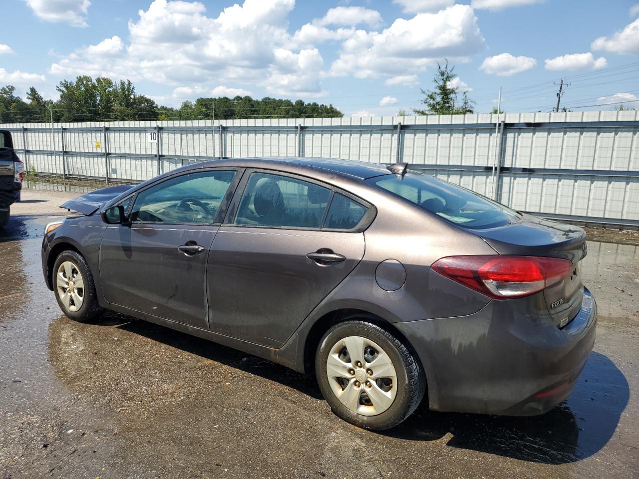2017 KIA FORTE