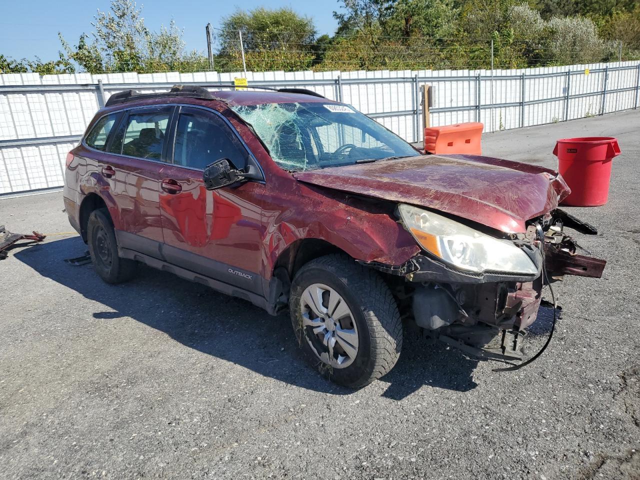 2013 SUBARU Outback