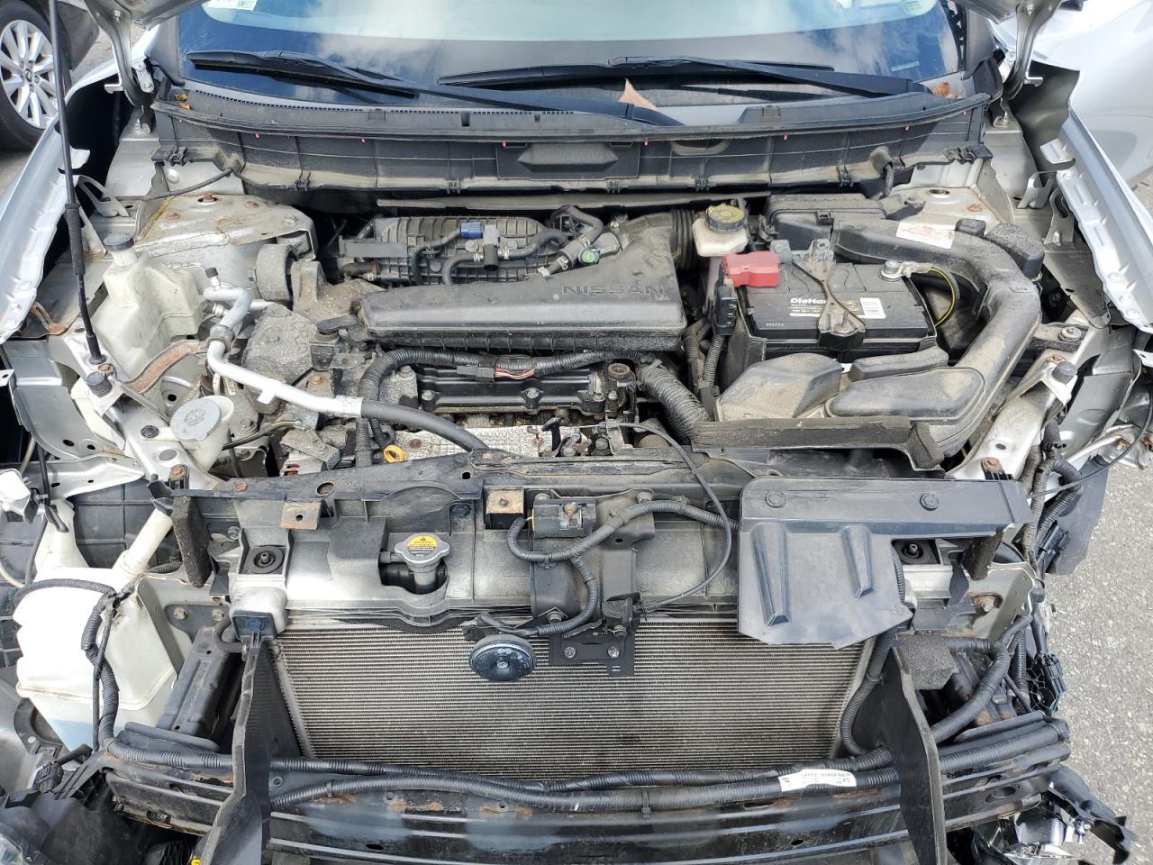 2015 NISSAN ROGUE