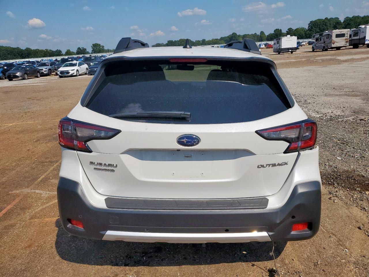 2023 SUBARU Outback