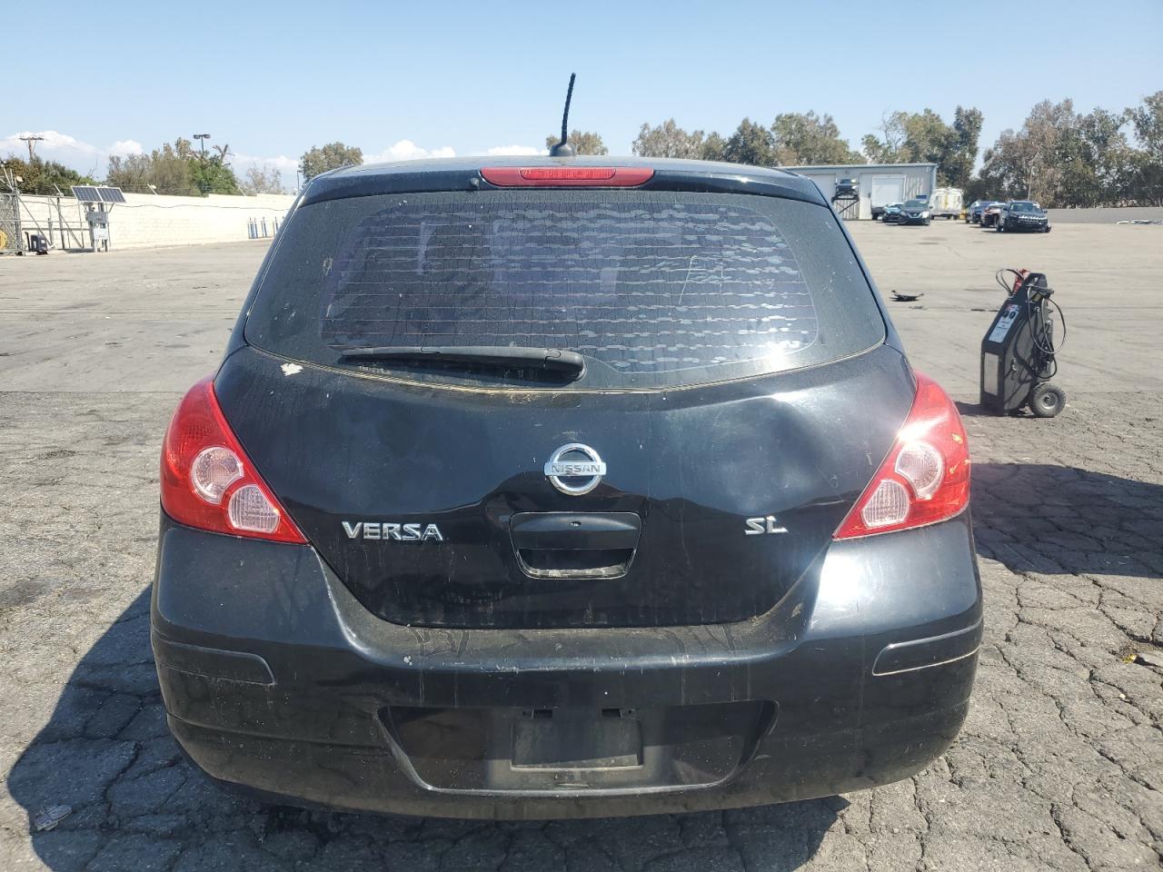 2009 NISSAN VERSA