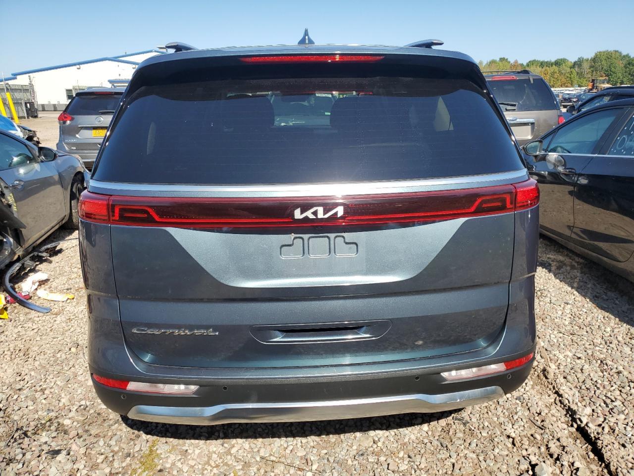 2022 KIA Carnival