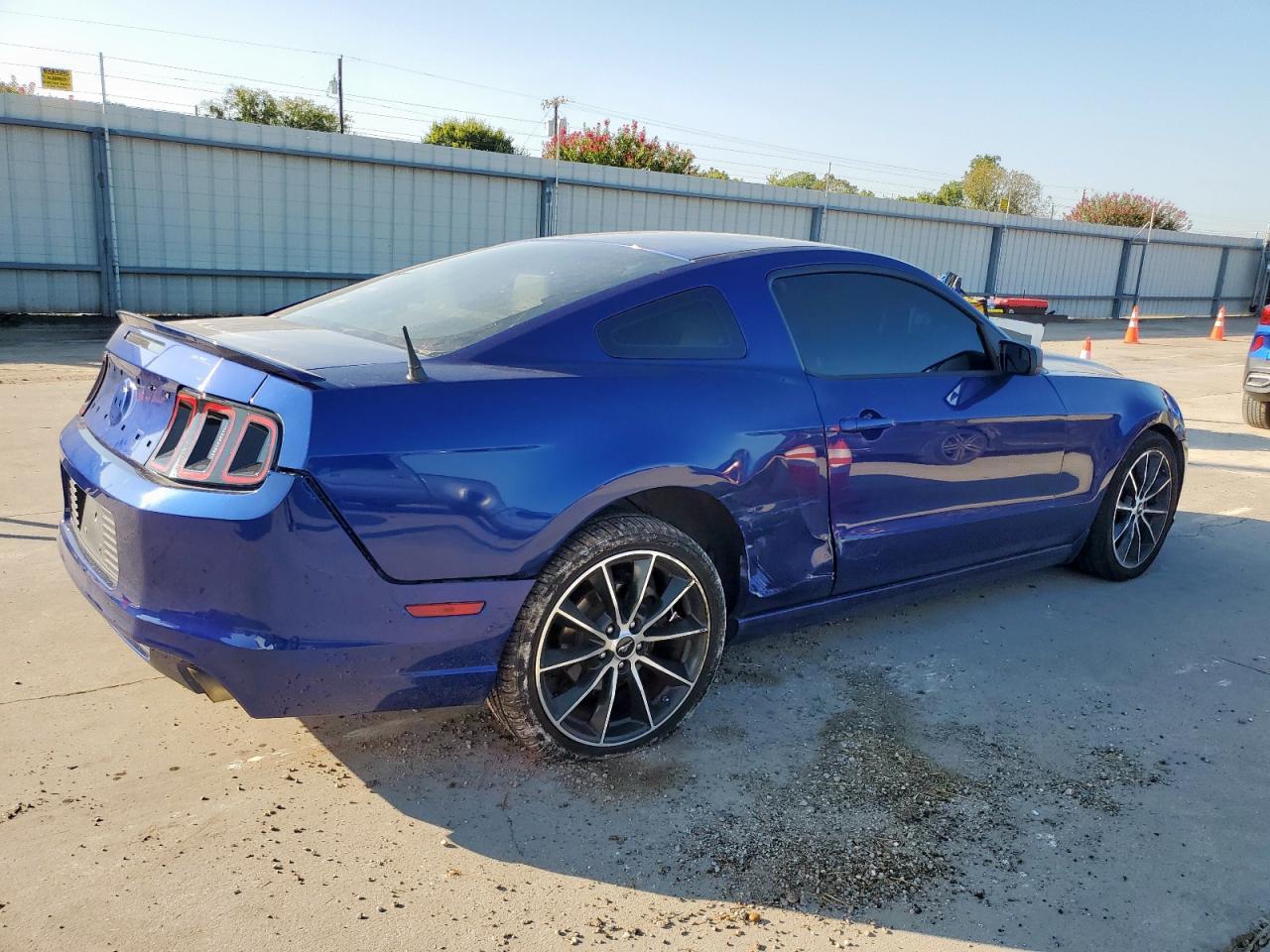 2013 FORD MUSTANG