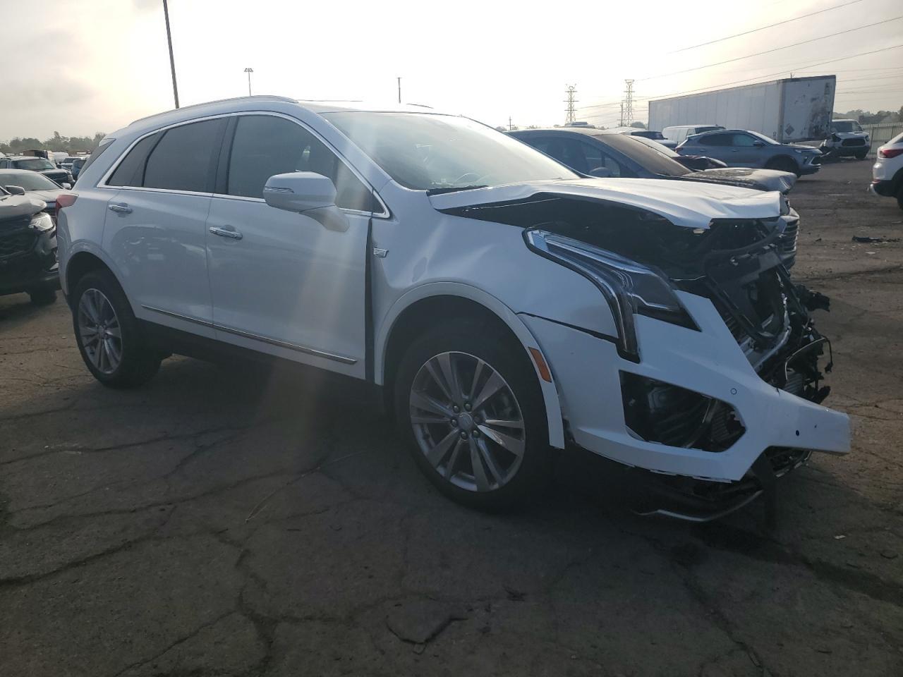 2024 CADILLAC XT5