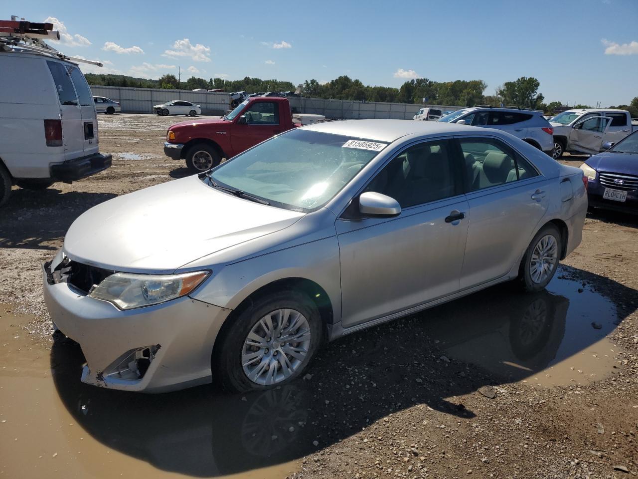 2012 TOYOTA CAMRY