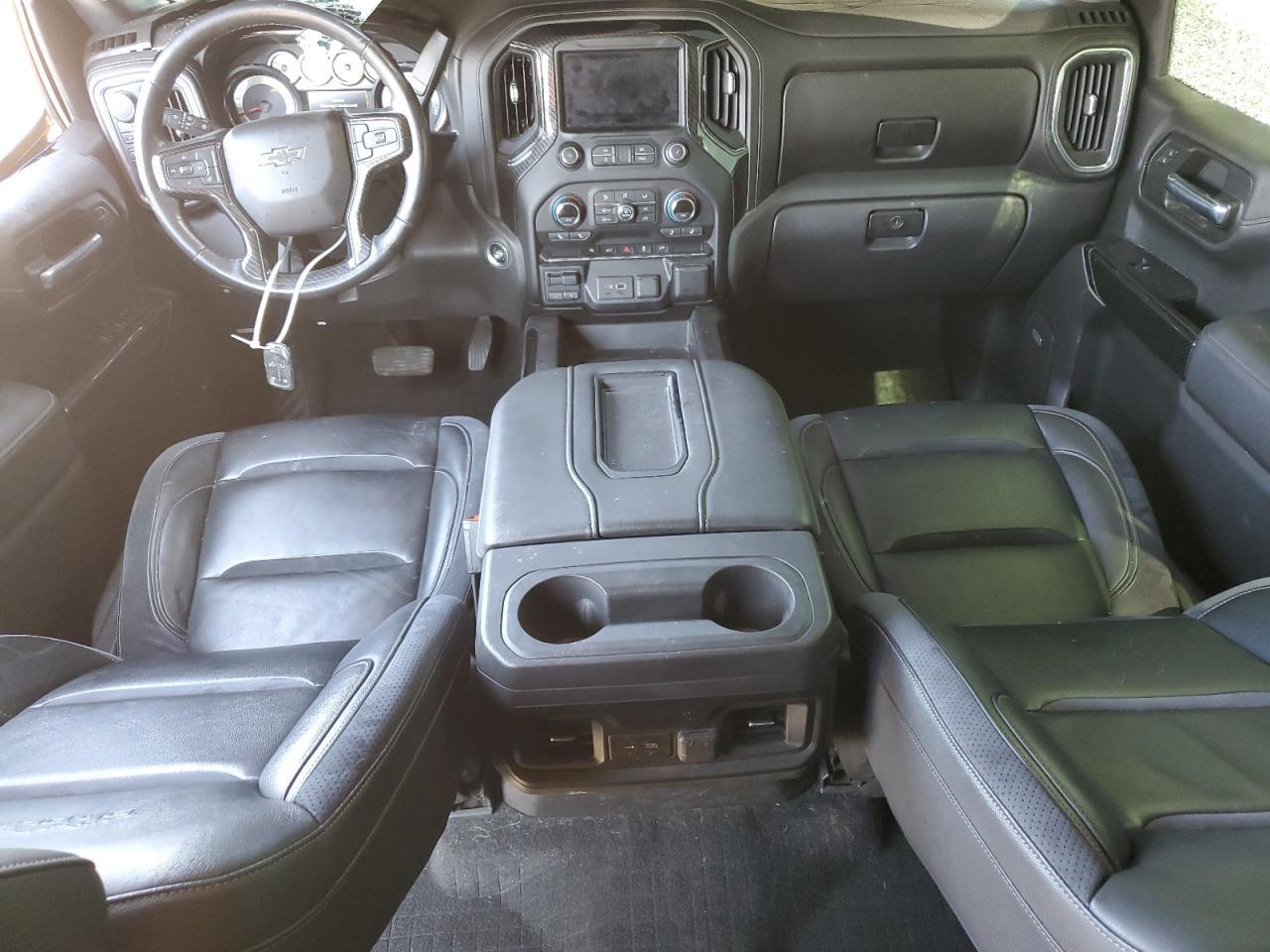 2021 CHEVROLET Silverado