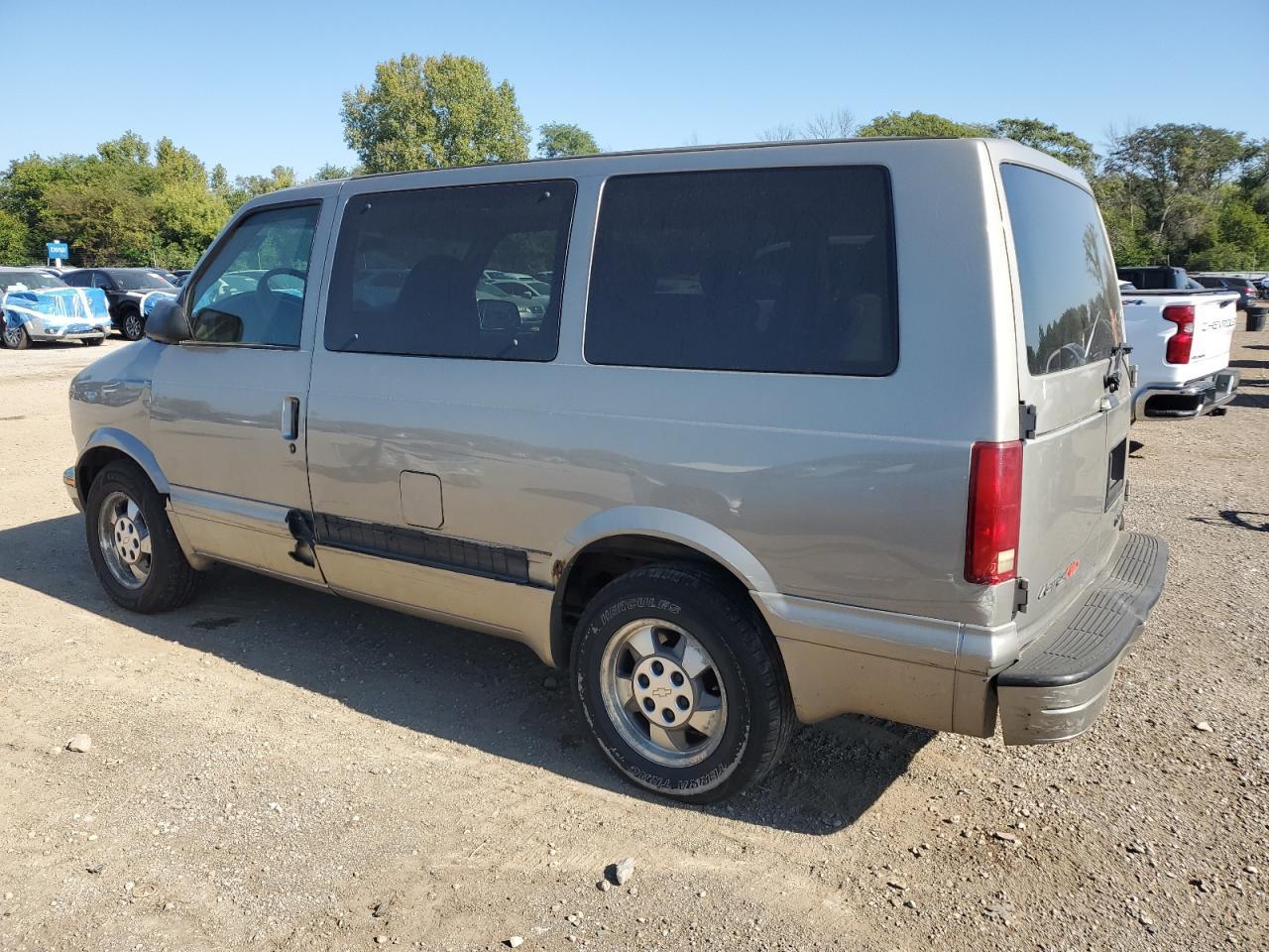 2003 CHEVROLET Astro