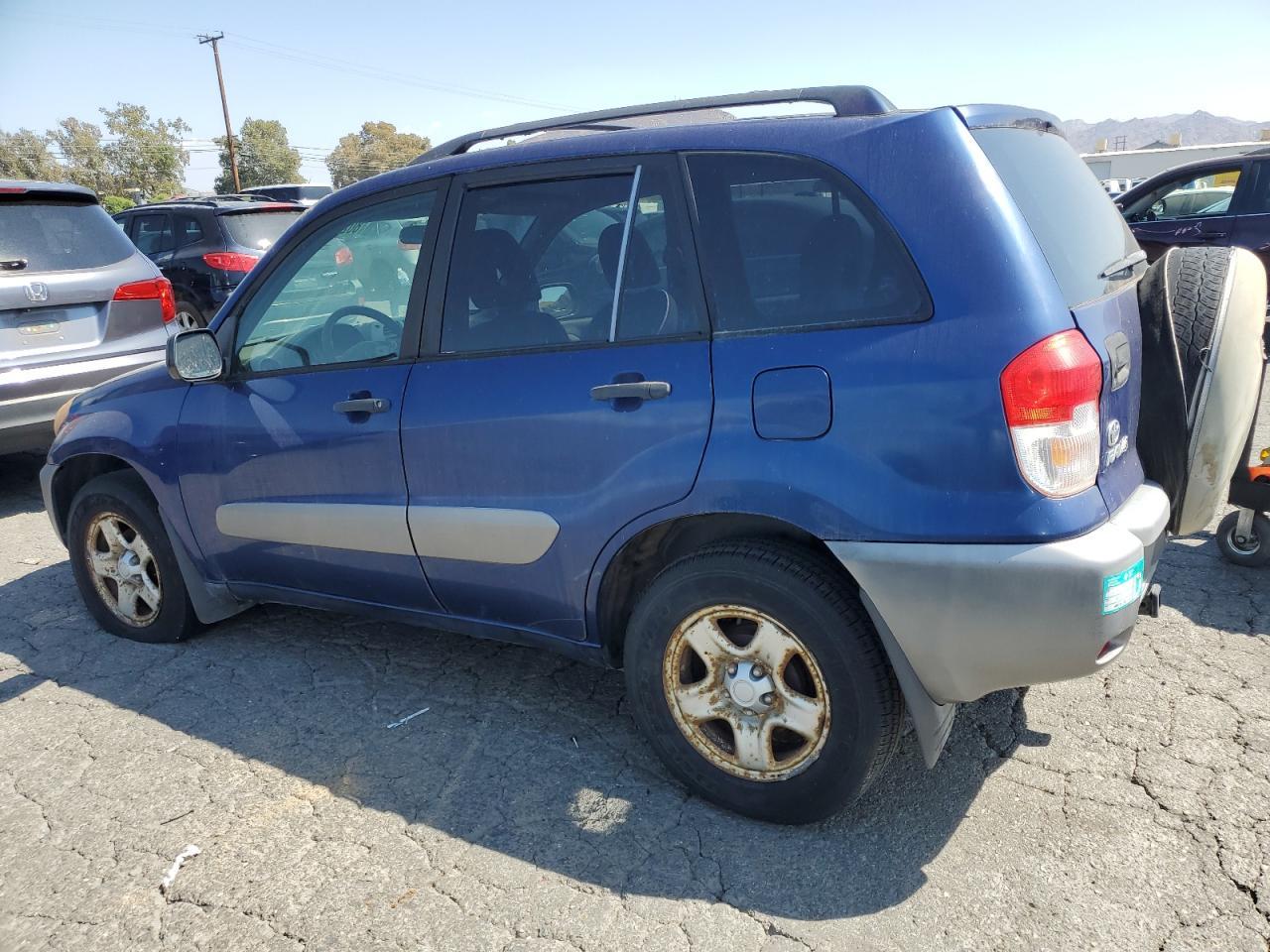 2002 TOYOTA RAV4