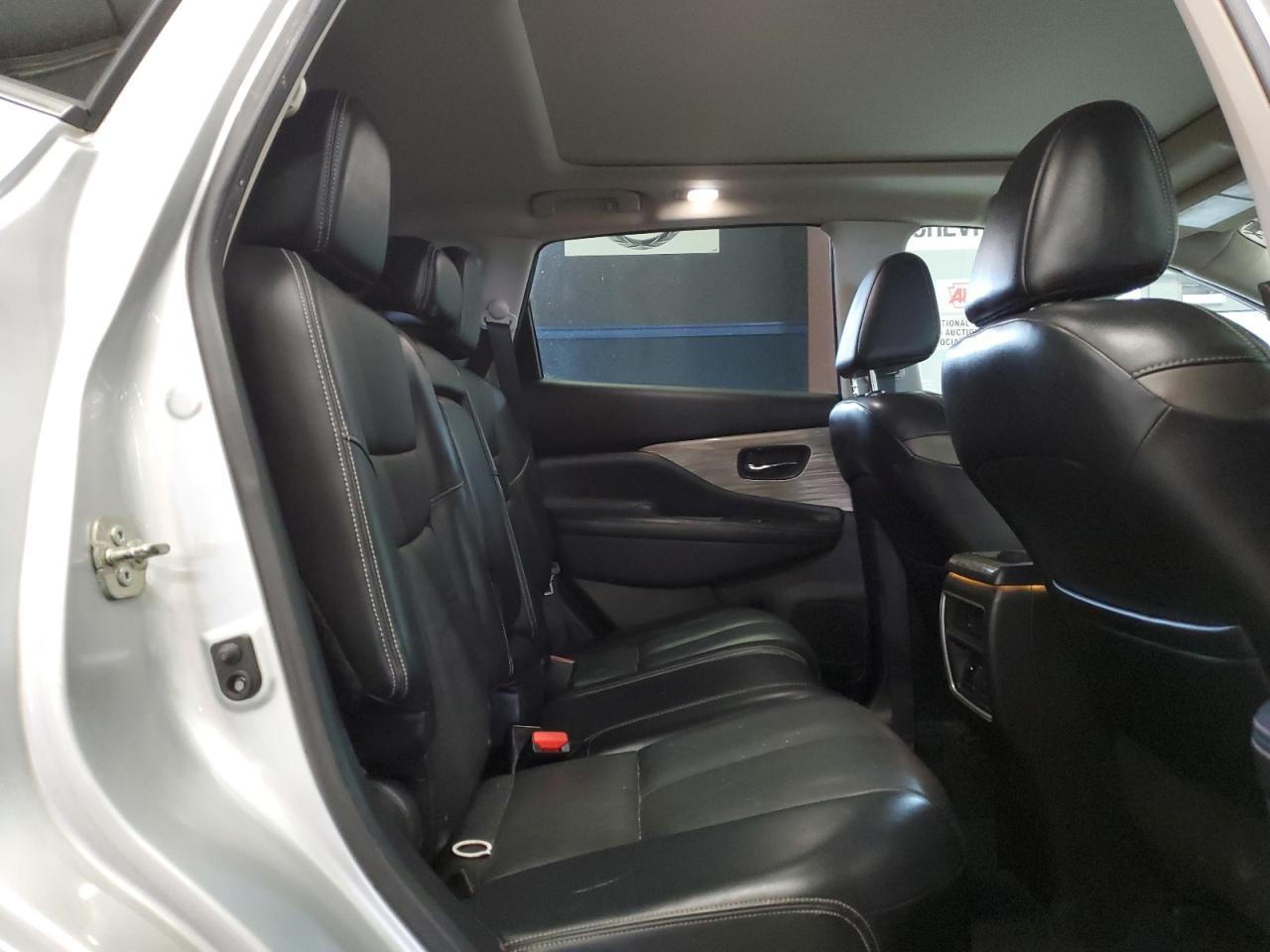 2016 NISSAN MURANO