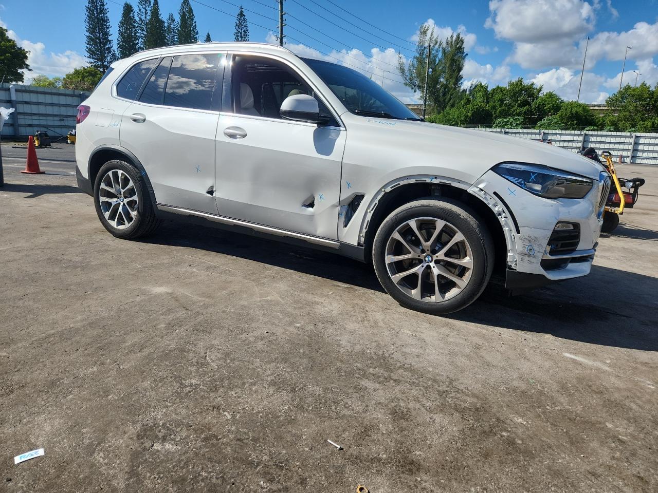 2021 BMW X5