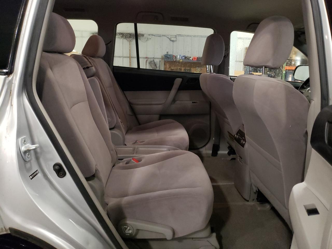 2009 TOYOTA HIGHLANDER