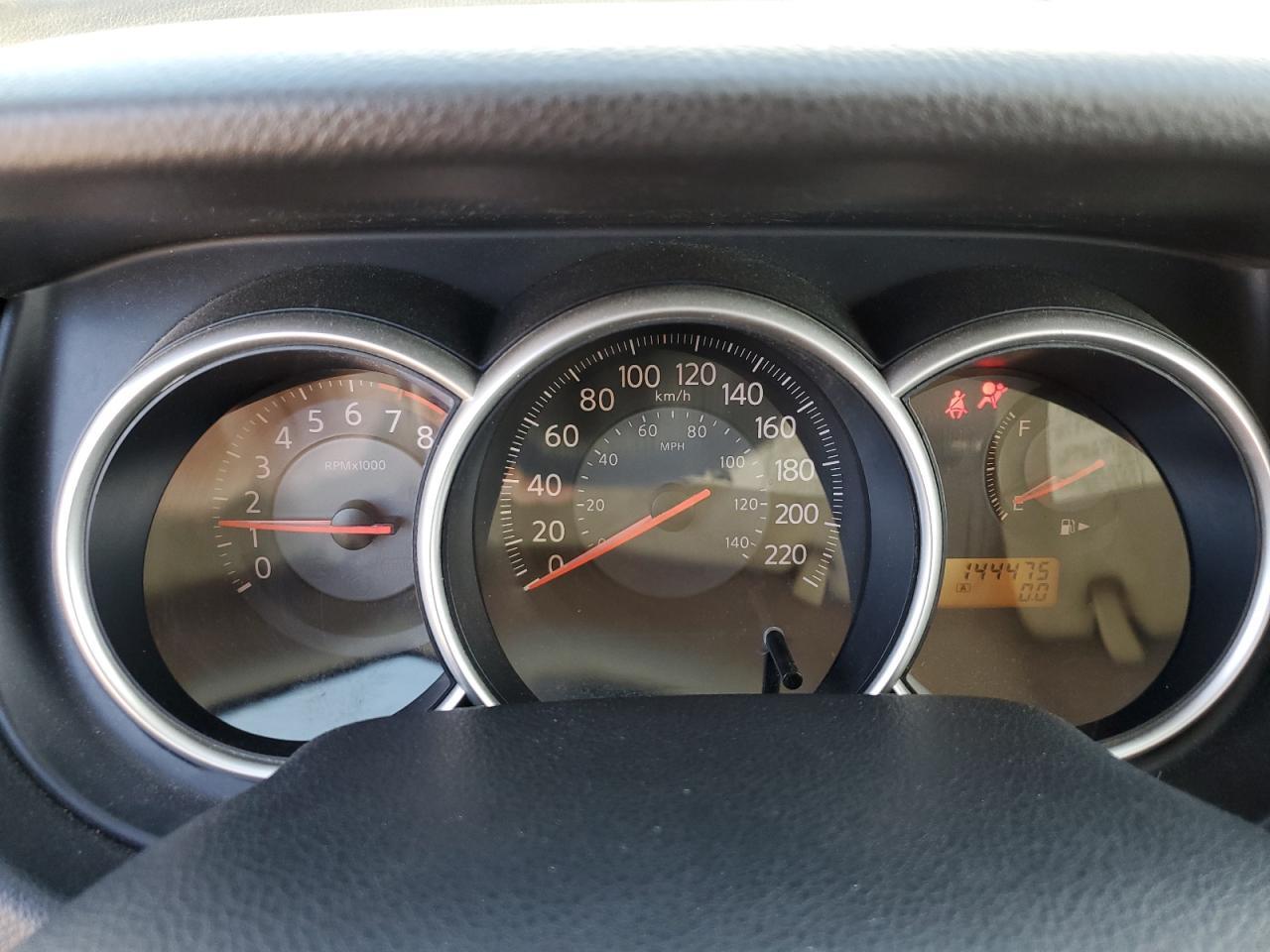 2009 NISSAN VERSA