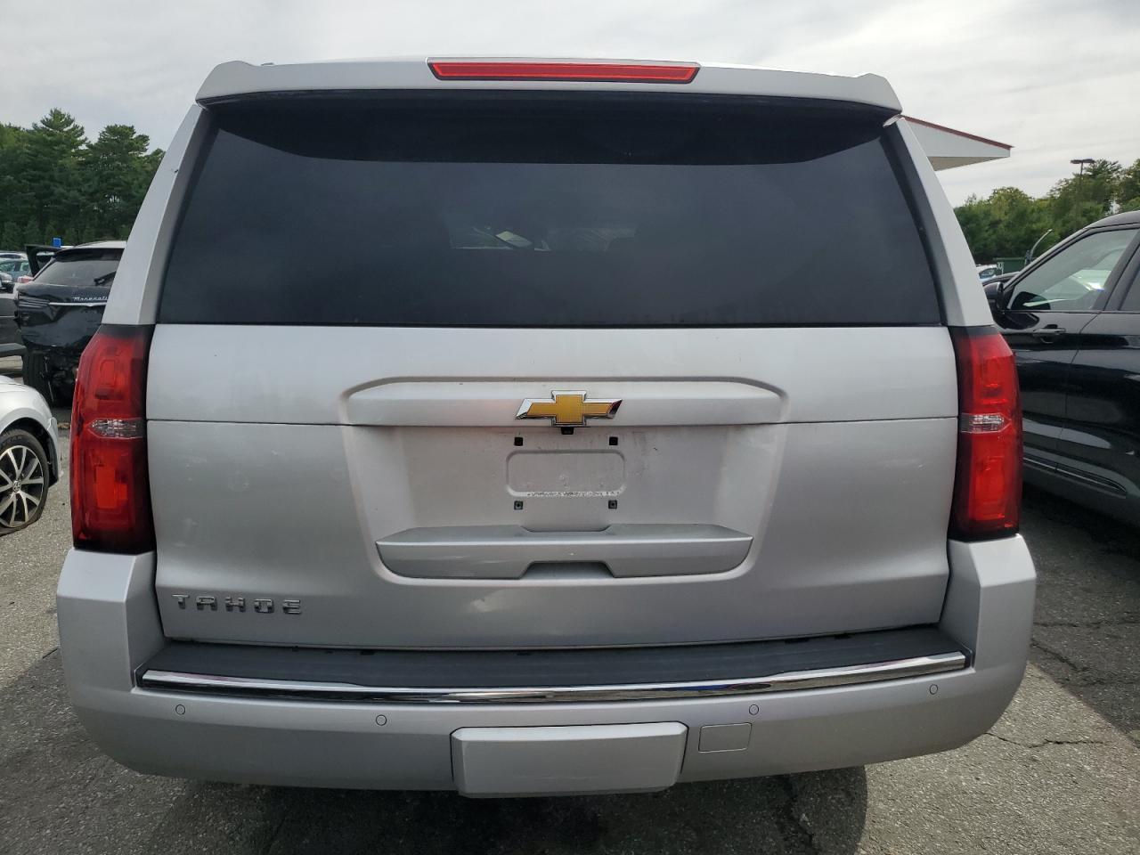 2016 CHEVROLET Tahoe