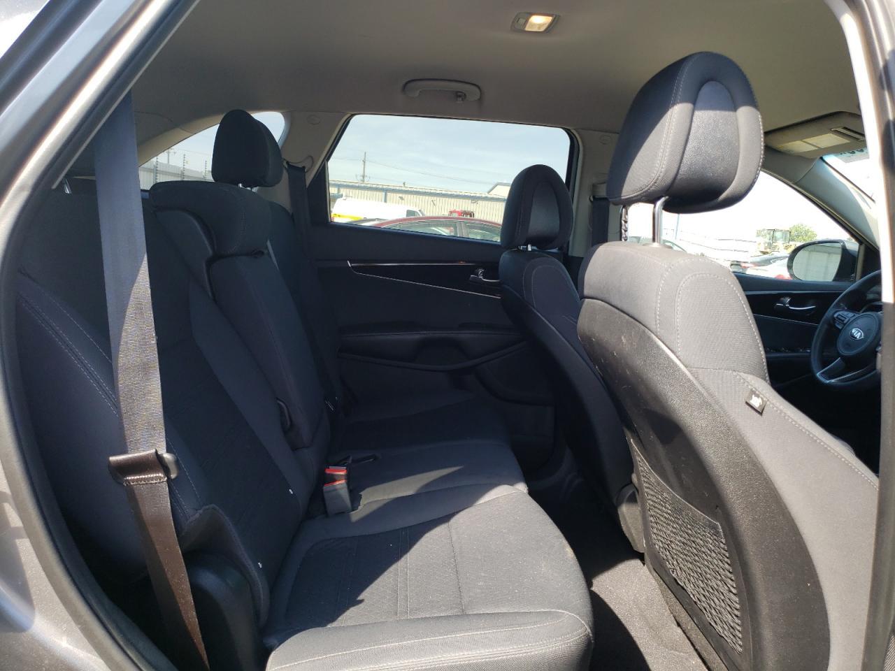 2016 KIA SORENTO