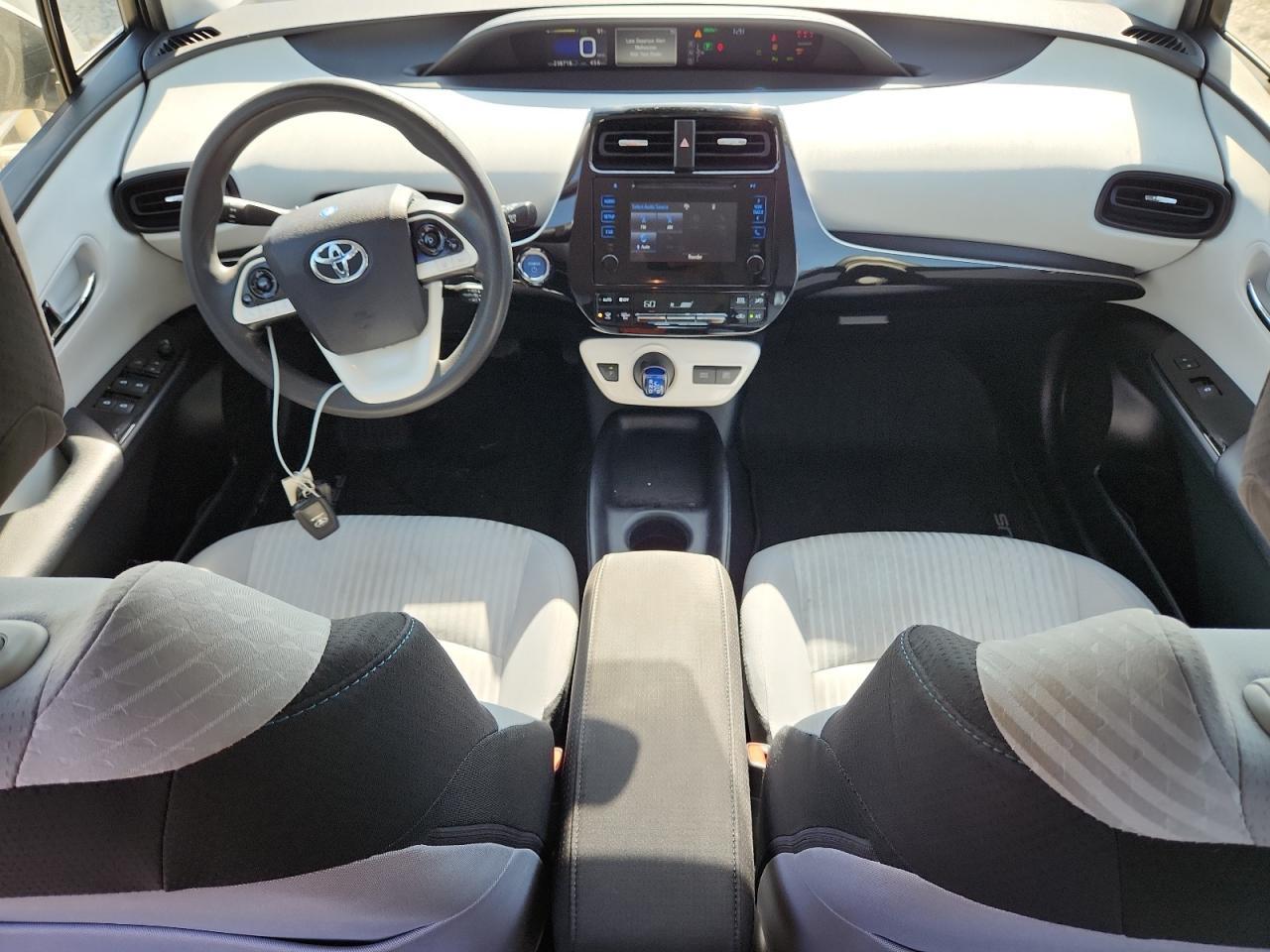 2018 TOYOTA PRIUS
