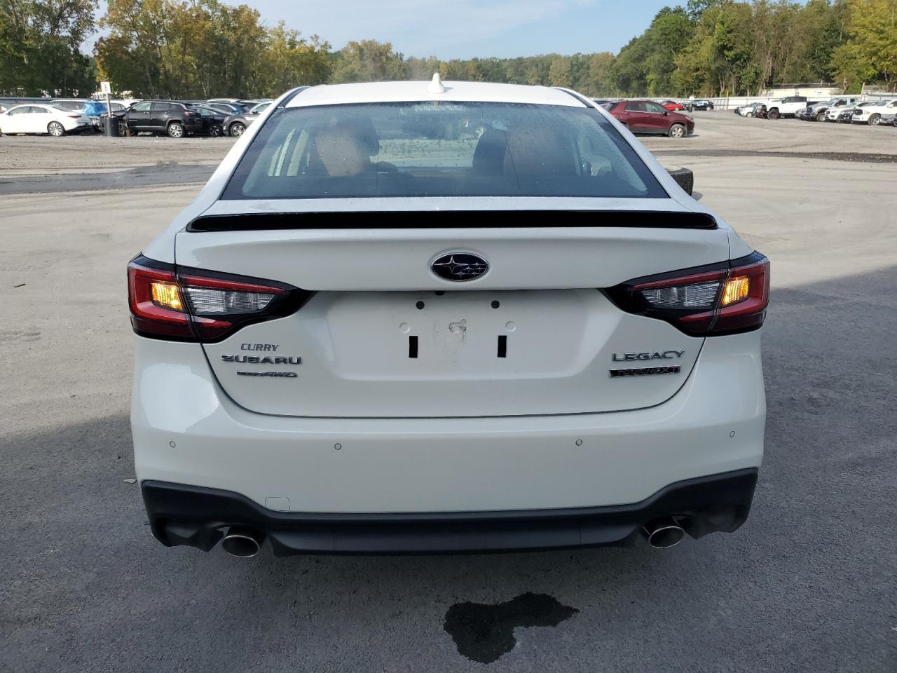 2025 SUBARU Legacy