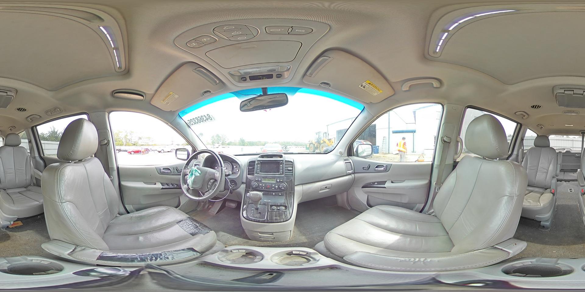 2012 KIA SEDONA