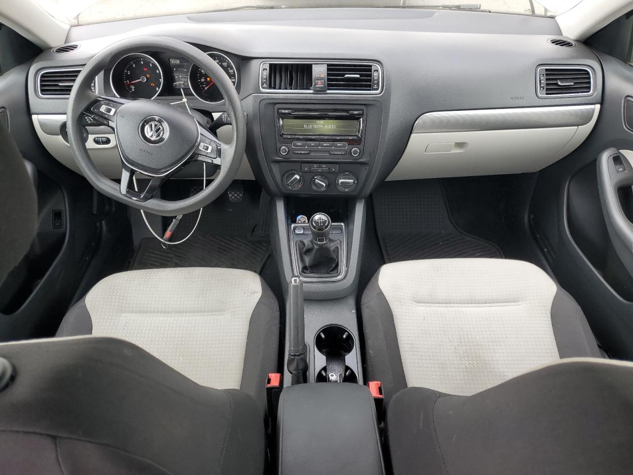 2015 VOLKSWAGEN JETTA