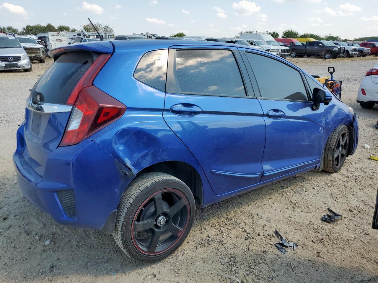 2016 HONDA FIT