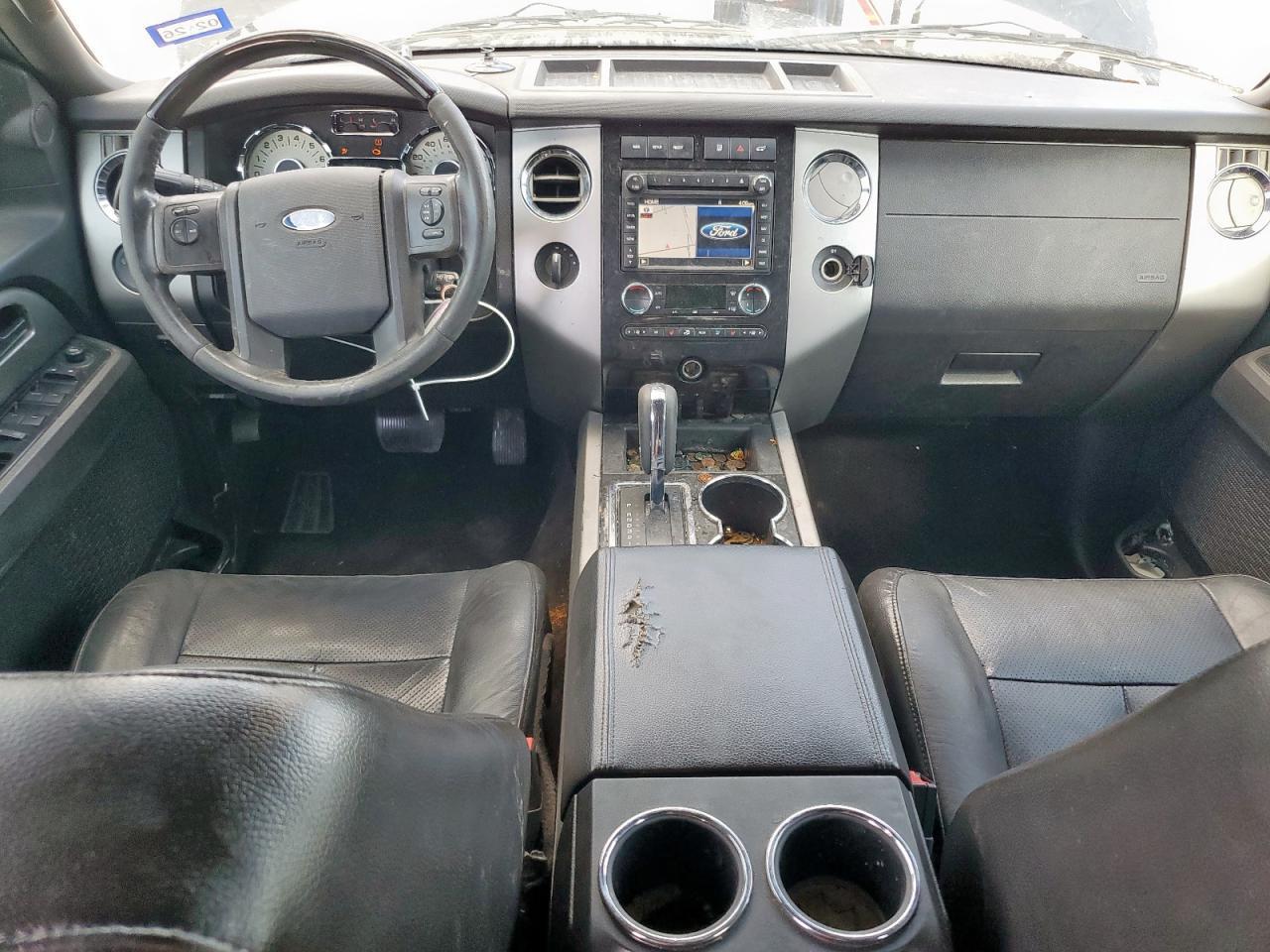 2013 FORD Expedition