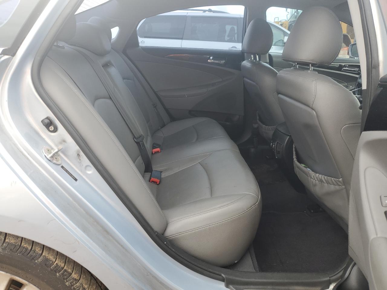 2012 HYUNDAI SONATA