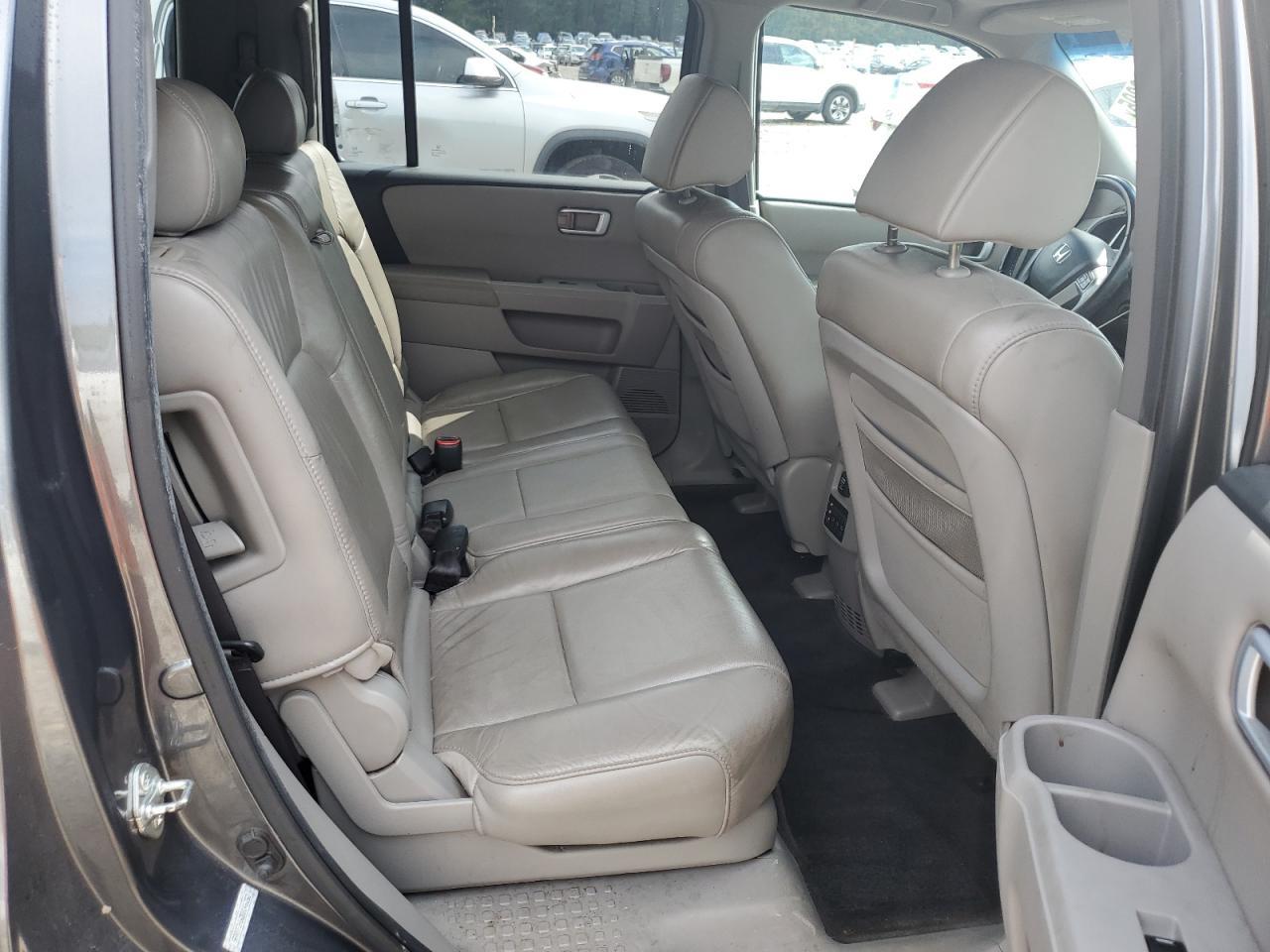 2011 HONDA PILOT