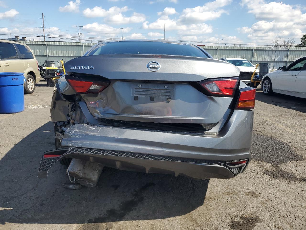 2022 NISSAN ALTIMA