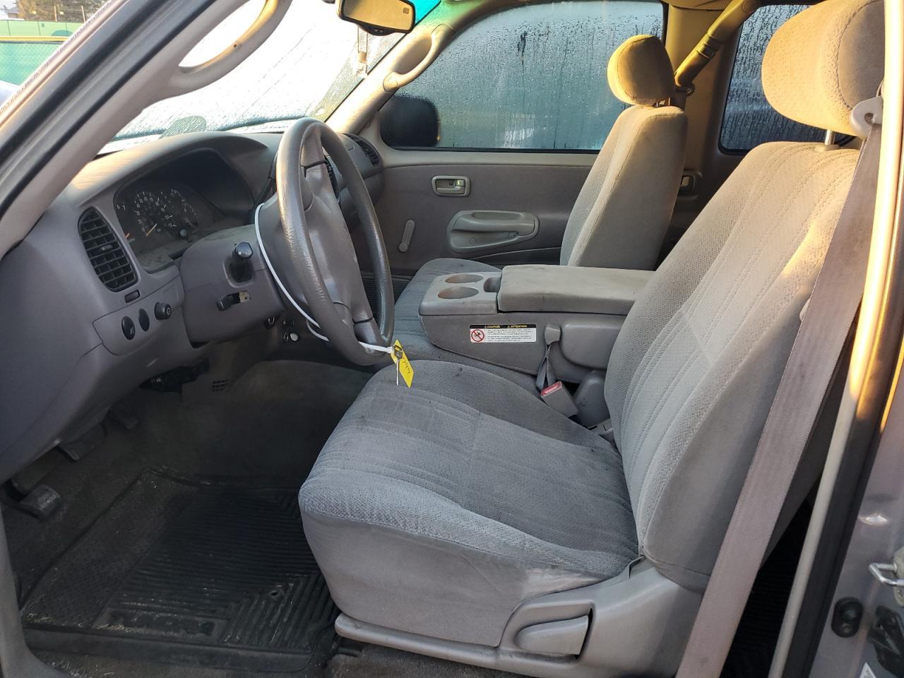 2002 TOYOTA TUNDRA