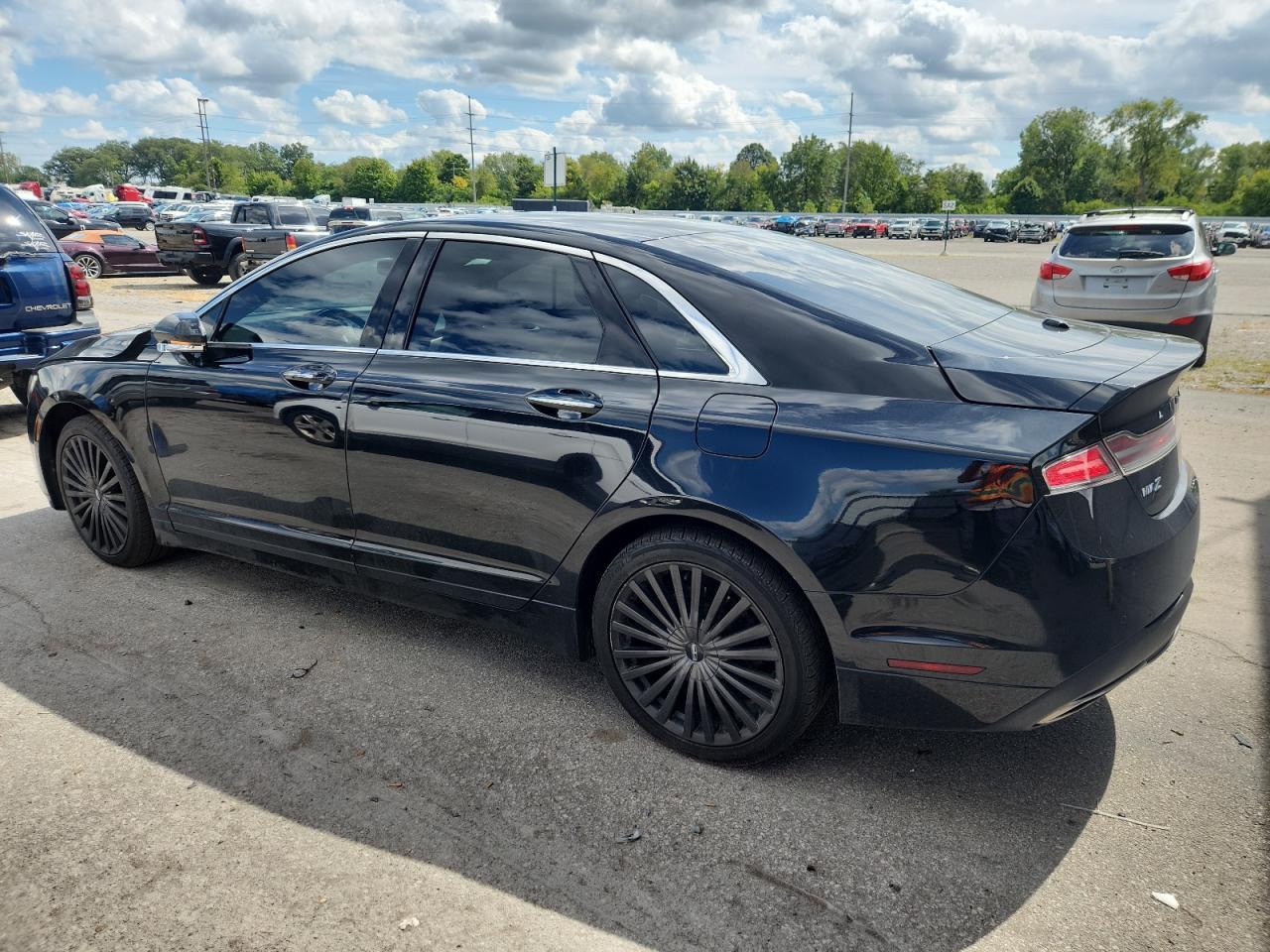 2017 LINCOLN MKZ