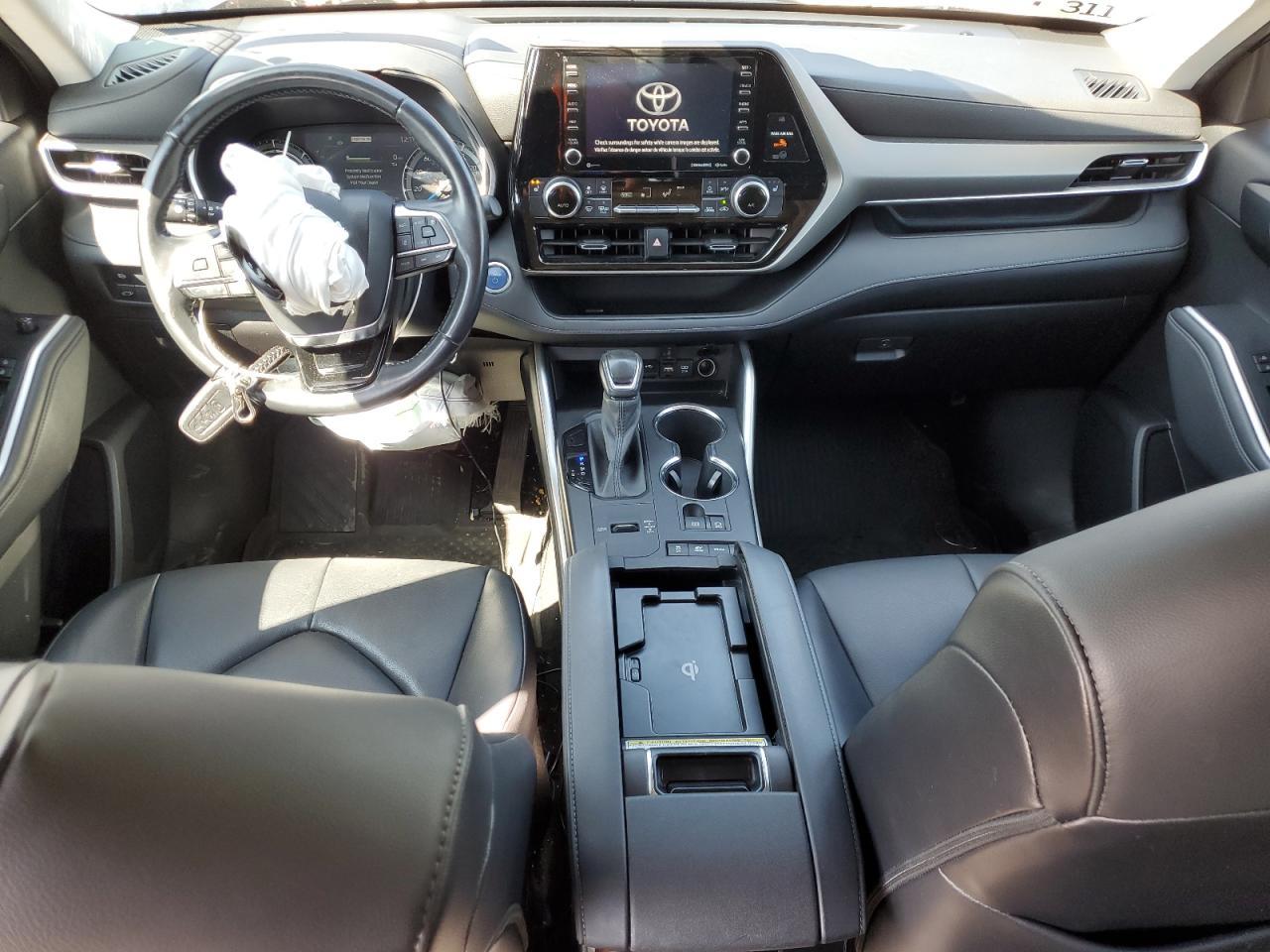2021 TOYOTA HIGHLANDER