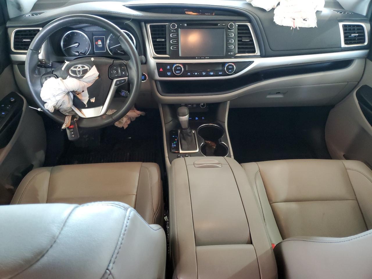 2019 TOYOTA HIGHLANDER