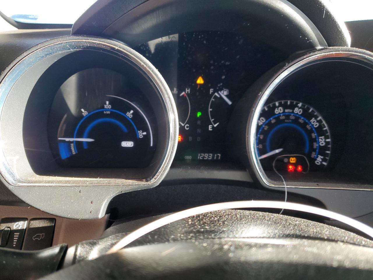 2010 TOYOTA HIGHLANDER