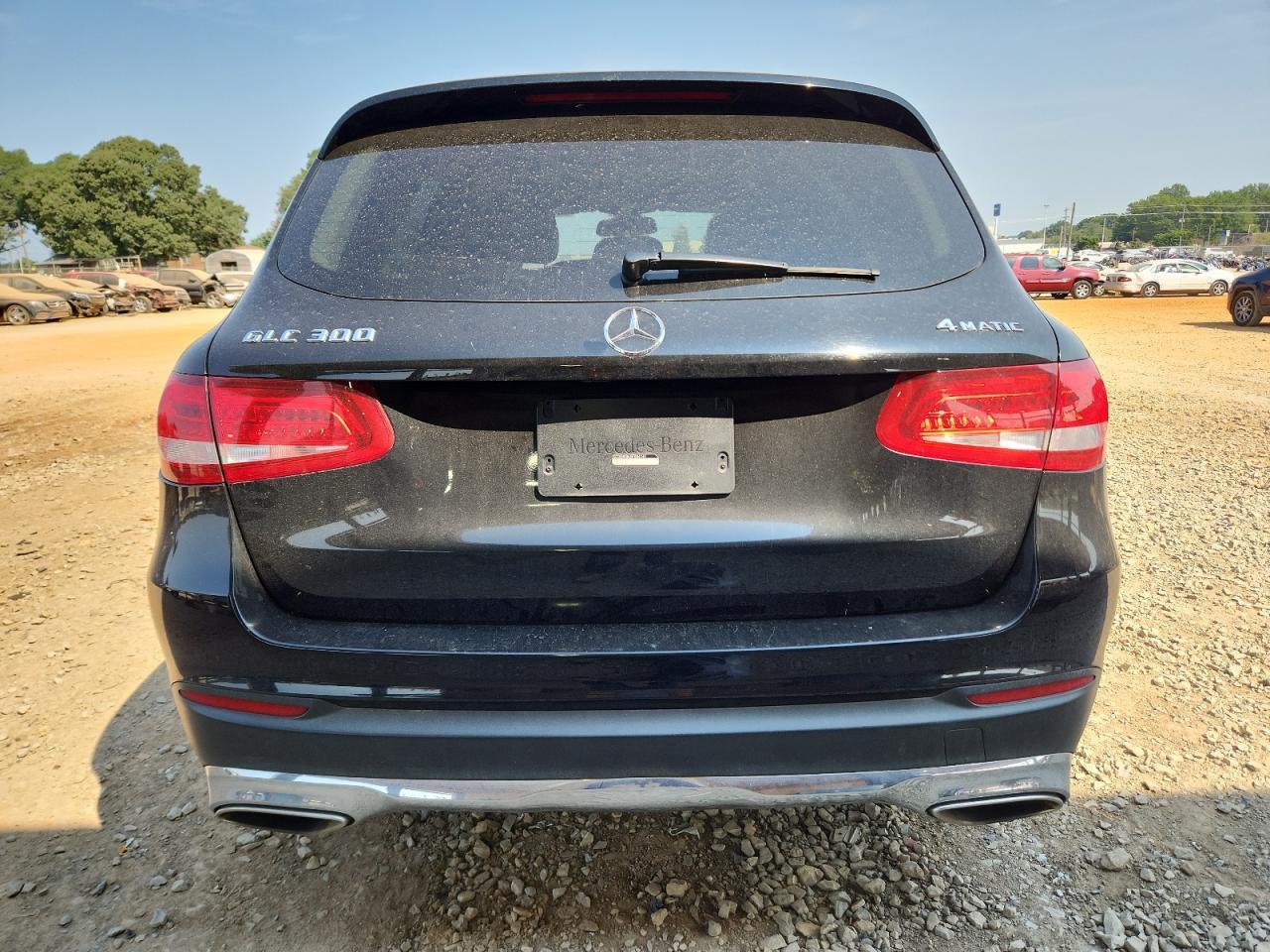 2016 MERCEDES-BENZ GLC-Class