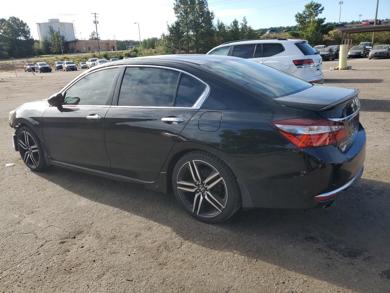 2016 HONDA ACCORD
