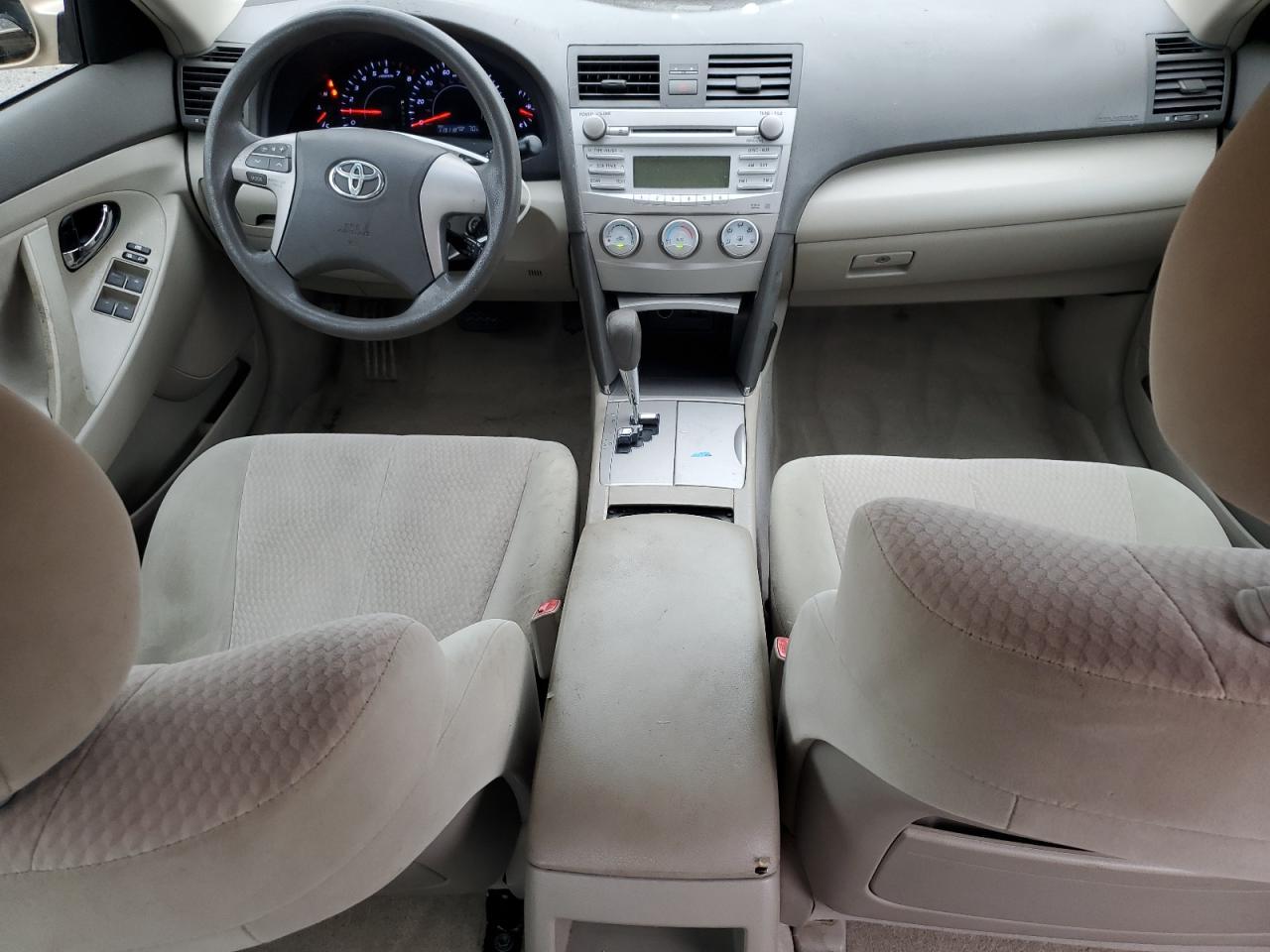 2010 TOYOTA CAMRY