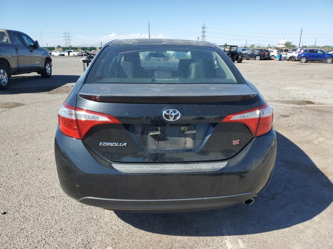 2015 TOYOTA COROLLA