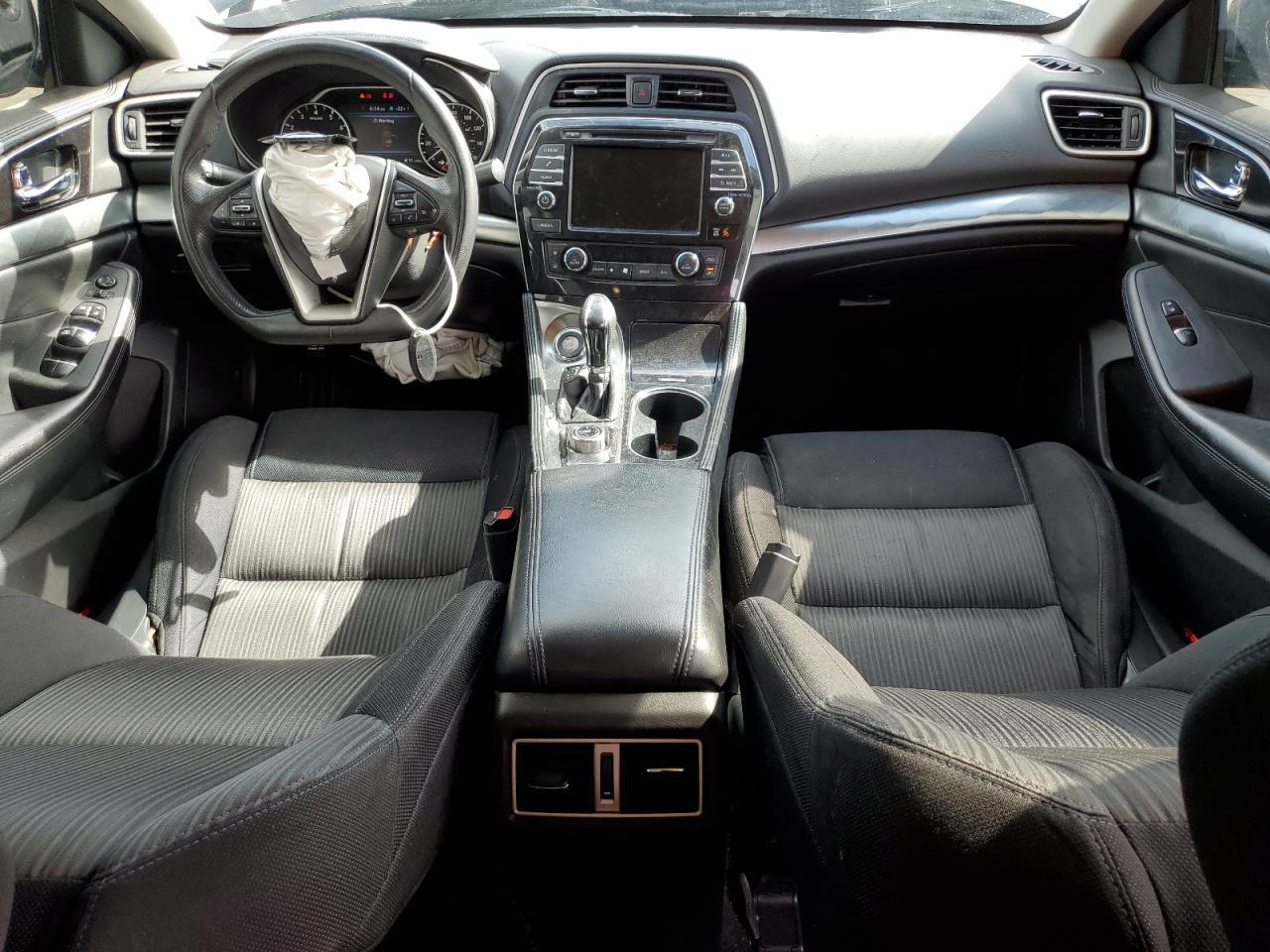 2019 NISSAN Maxima