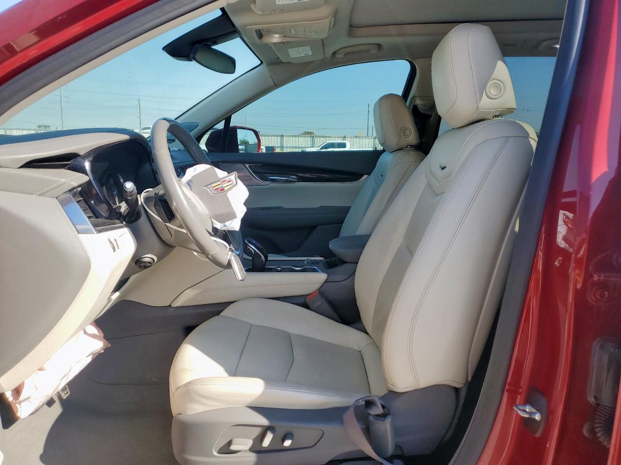 2020 CADILLAC XT6