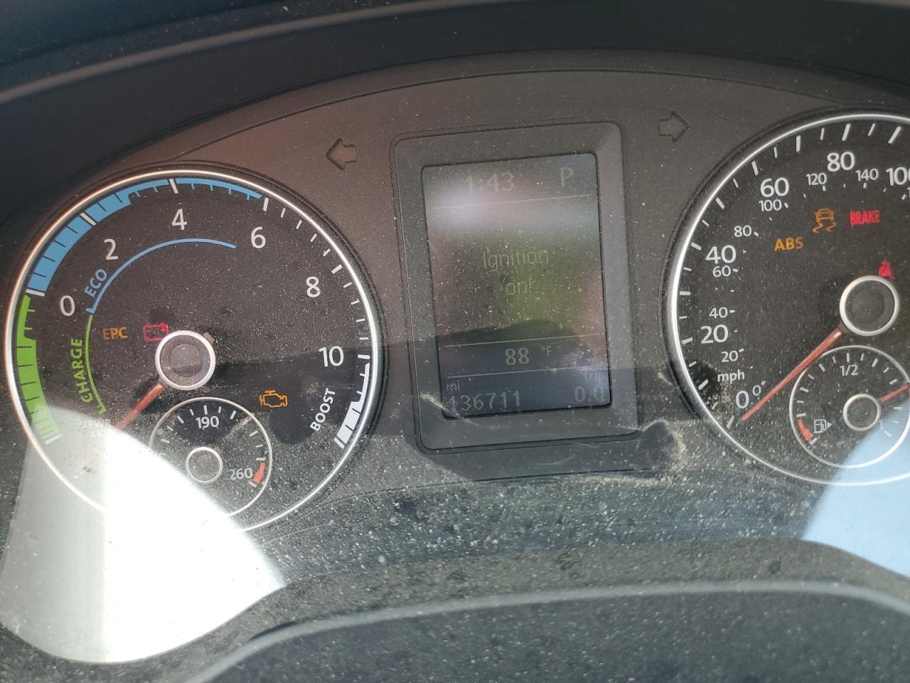 2013 VOLKSWAGEN JETTA