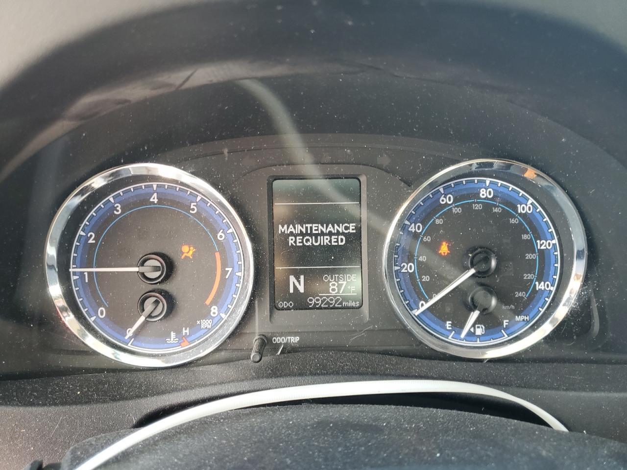 2018 TOYOTA COROLLA