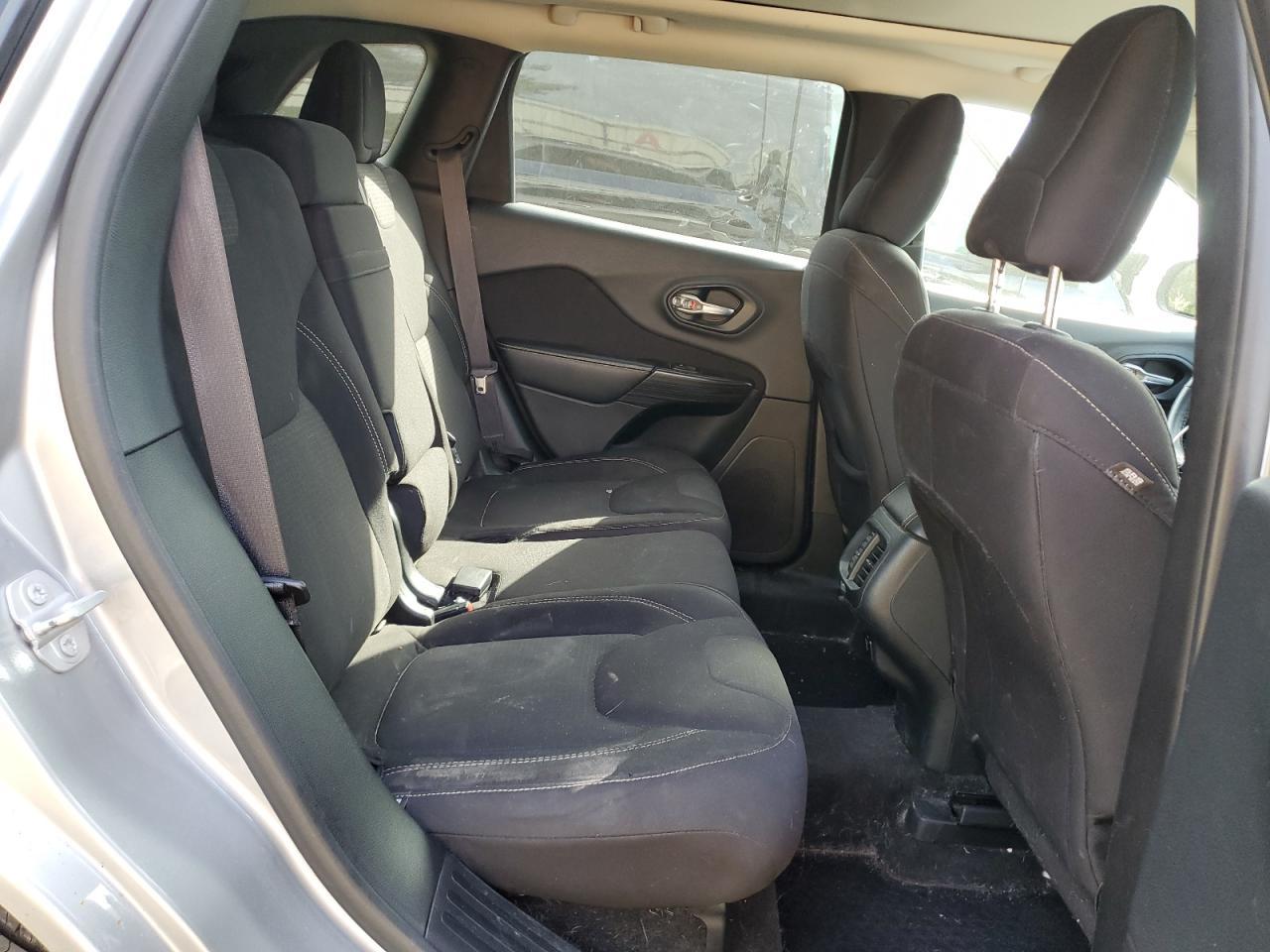 2015 JEEP CHEROKEE