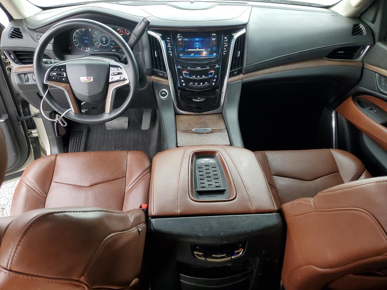 2017 CADILLAC ESCALADE