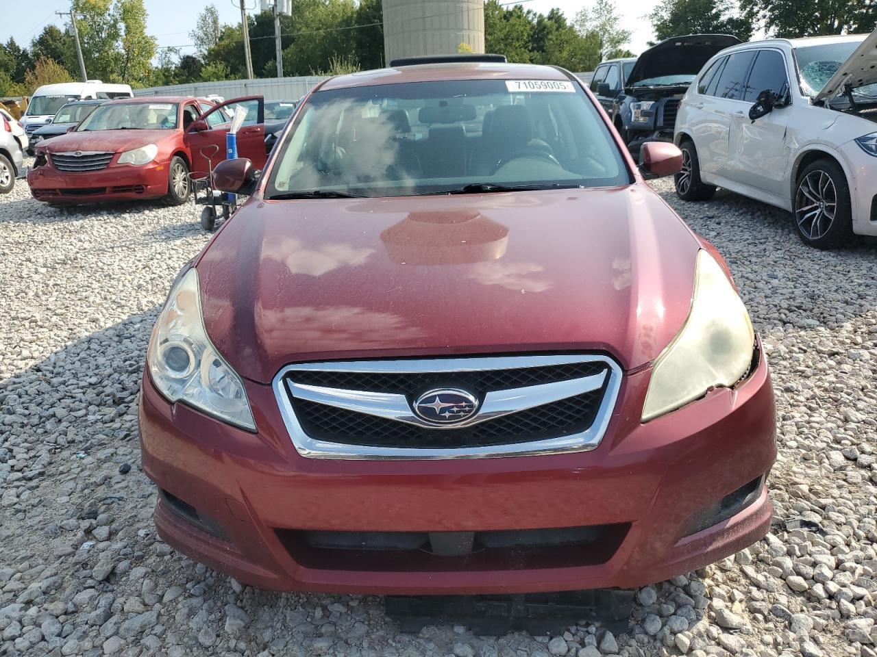 2011 SUBARU Legacy