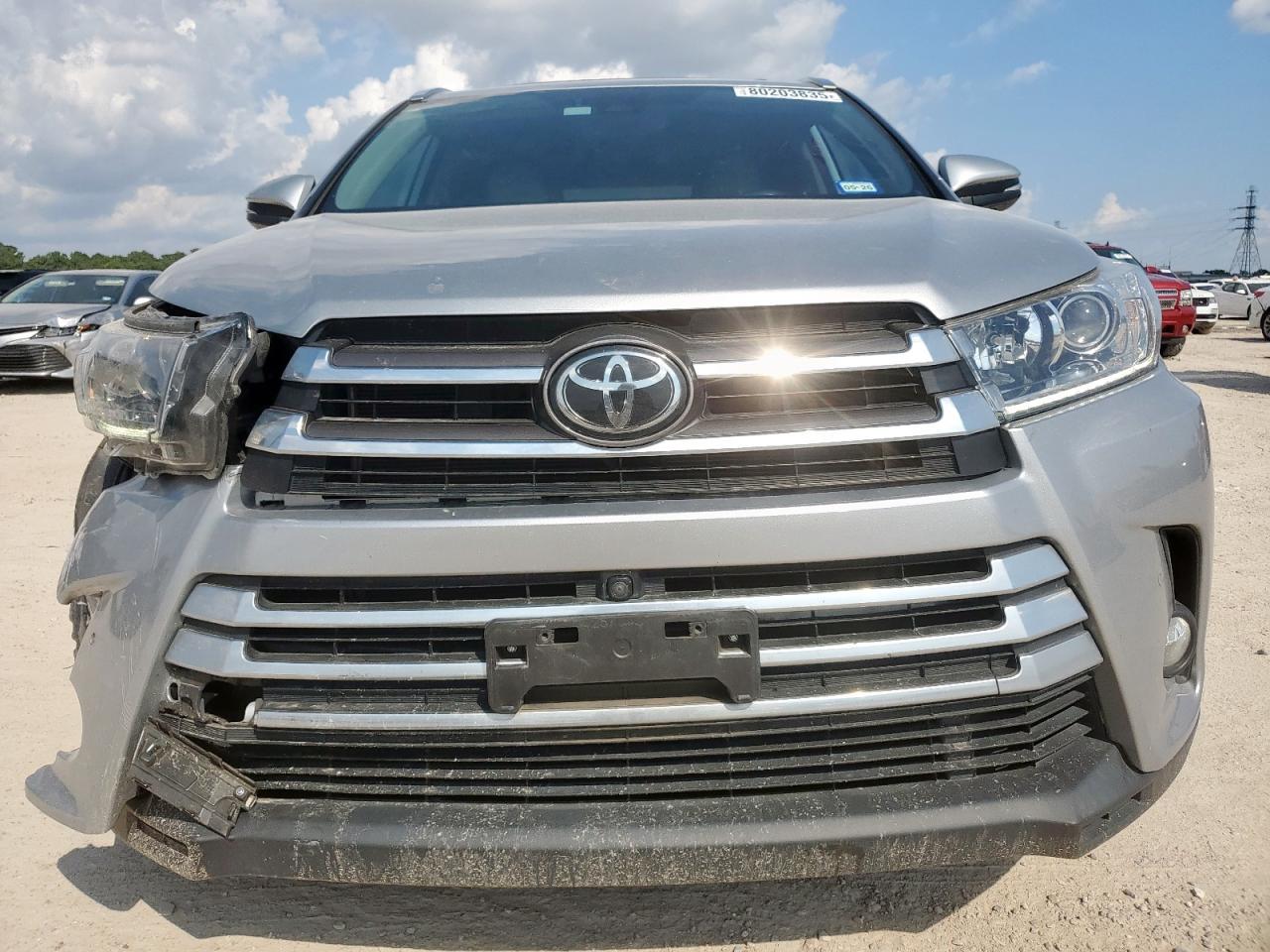 2018 TOYOTA HIGHLANDER