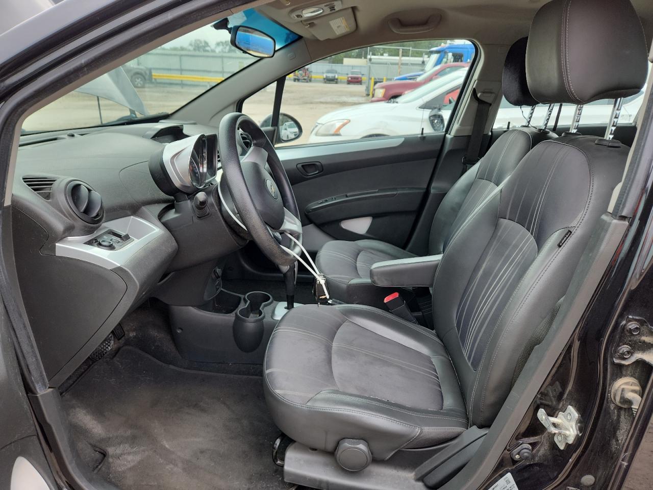 2015 CHEVROLET Spark