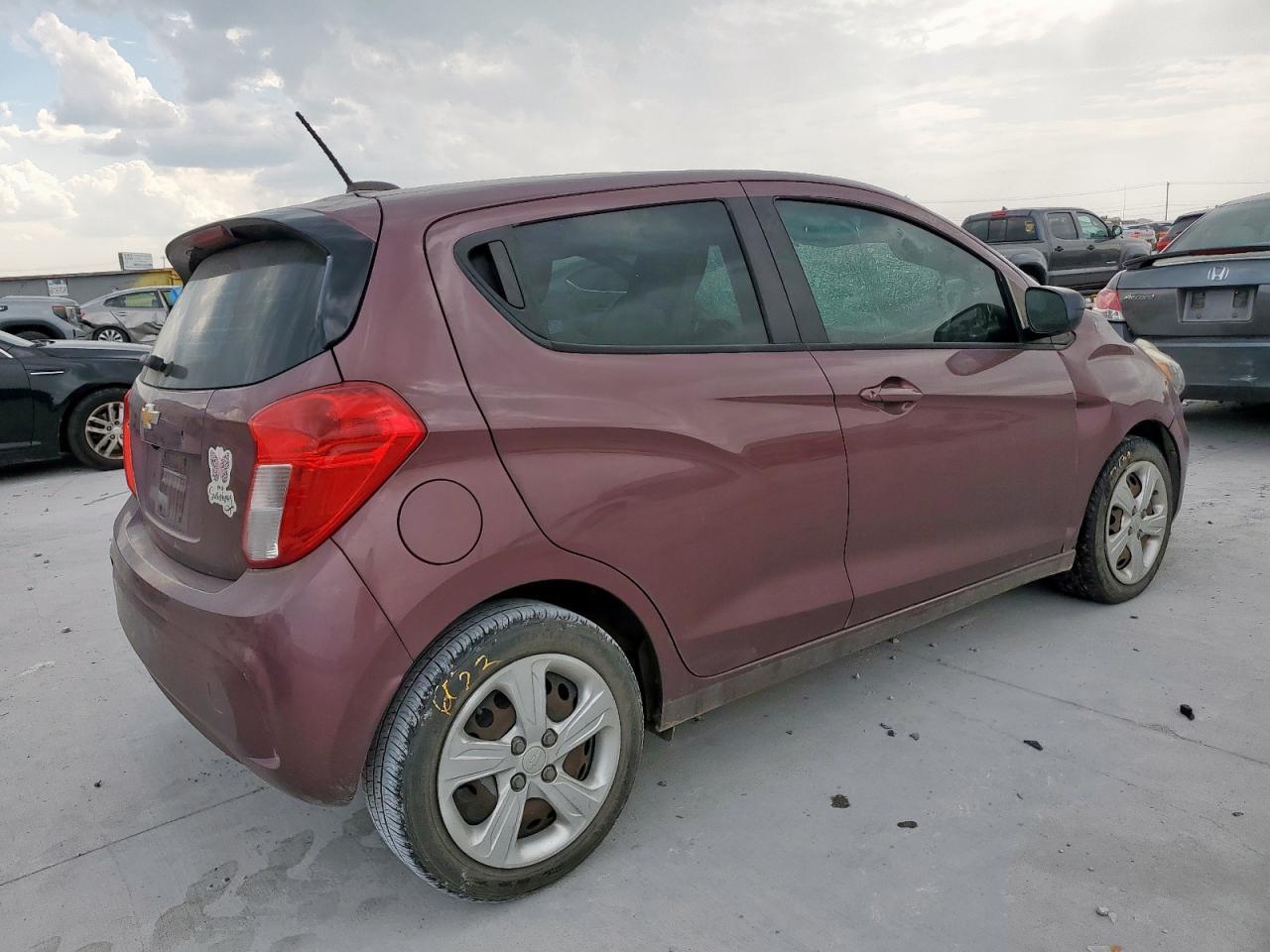 2020 CHEVROLET Spark