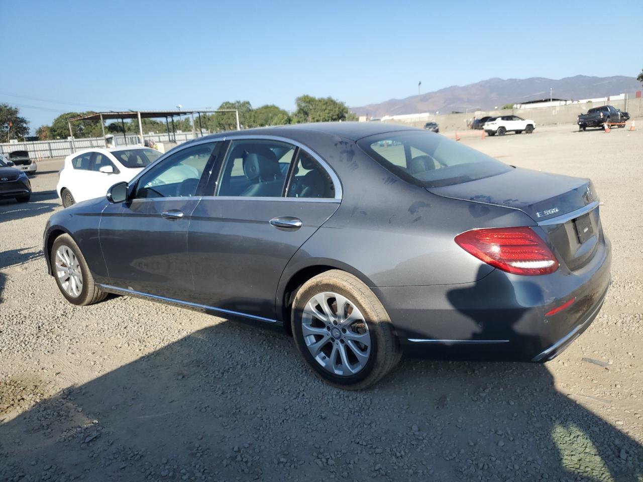 2017 MERCEDES-BENZ E-Class