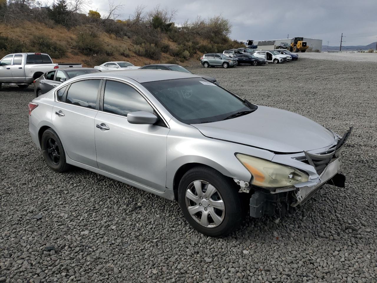 2015 NISSAN
